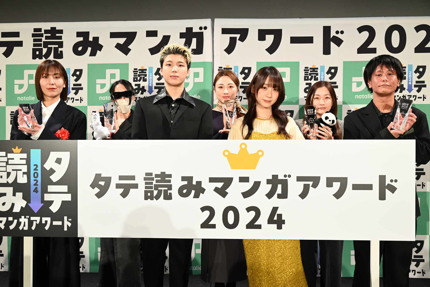 「タテ読みマンガアワード」審査“する”側でSHUNTO悩む、伊織もえはコメント欄に出没